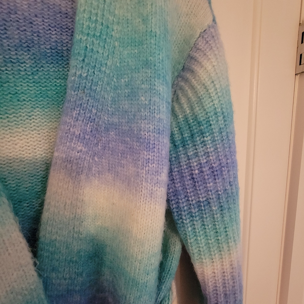 Ombre Cardigan with Belt - Picture 4 of 8